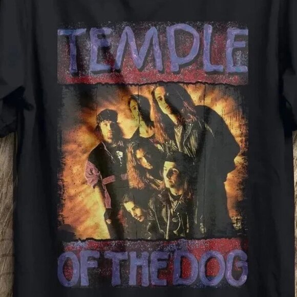 Vintage Temple of the Dog Band 90's T-Shirt, Tour Shirt, Rock Band Music Shirt - Picture 2 of 5